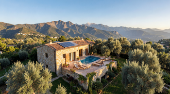 5 días de estancia en villa vacacional en Mallorca con terraza solárium y vistas a la montaña: guía analítica para viajeros