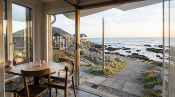 Afslappende 4-dages Bornholm-ophold med hotel og morgenmad og aftensmad inkluderet: En neutral gennemgang af muligheder og vilkår