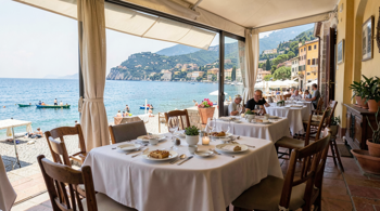 Offerte per hotel in Liguria con pensione completa: analisi delle formule e dei costi documentati