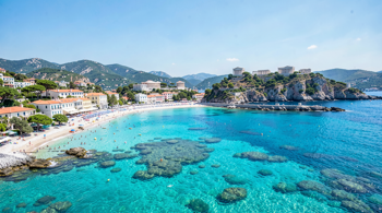 5 notti all-inclusive in Sicilia con voli e escursioni inclusi: analisi delle dinamiche di viaggio