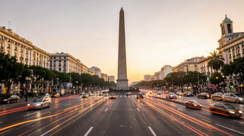 Escapada de 4 noches a Buenos Aires con vuelos de ida y vuelta y hotel céntrico incluido: Análisis de opciones y logística de viaje