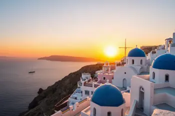 9-day Greece tour with flight included: An Analysis of Travel Logistics and Package Structuring