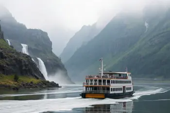 Columbia River Spring cruises through the Cascade Range: A Geographic and Seasonal Report