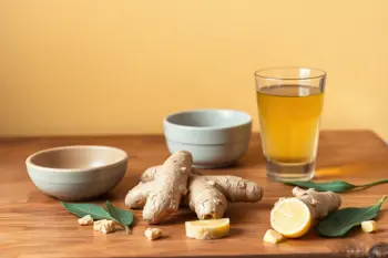 Effective ways to manage bloating symptoms naturally: A Clinical Perspective on Digestive Comfort