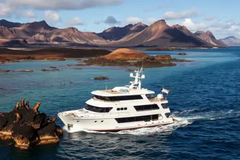 Galapagos Cruise Deals 2027: A Factual Guide to Routes, Costs, and Booking Conditions