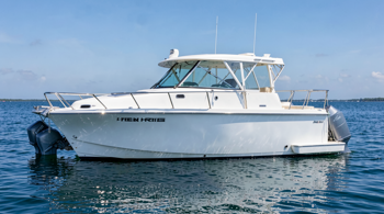 Used Cabin Cruisers for Sale in the United States: Market Overview, Models, and Buying Considerations