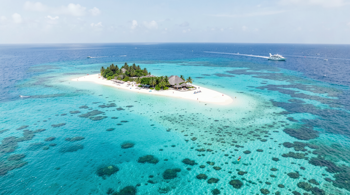 Vacances aux Maldives : 14 jours, un hôtel et vols inclus : analyse pratique du séjour