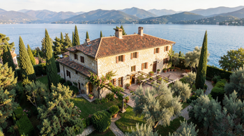 Affitto di 7 giorni di ville tradizionali sul Lago di Garda con camere multiple e giardino privato: Guida Analitica per Chi Pianifica il Soggiorno