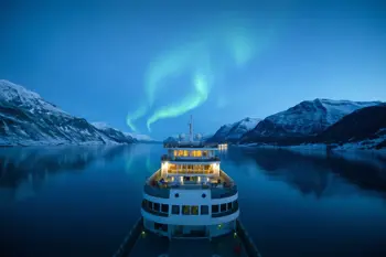 Northern Lights cruise from Southampton: 10 nights experience and regional travel guide