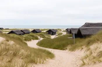 Vakantiepark aan de Nederlandse kust voor rustzoekers: Een overzicht van kleinschalige locaties en natuurbehoud
