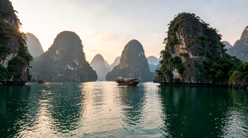 Navigating the Options for a 14-day Southeast Asia multi-stop tour with flights and local transfers included