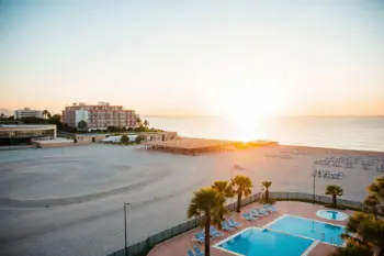 Entfliehen Sie nach Mallorca: 7 Tage in einem Strandhotel mit Vollpension: Ein Faktencheck zu Leistungen, Kosten und Einschränkungen