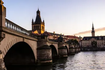 Prague city break: 3 days with flights and hotel: A Research Analysis of Logistics and Travel Trends