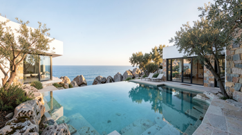 Affitto villa in Sardegna con piscina privata per 10 giorni di relax: guida alla pianificazione di un soggiorno esclusivo