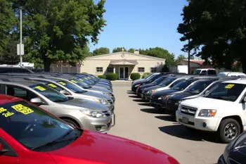 Police Impound Cars on Sale: A Consumer's Guide to How Government Vehicle Auctions Work