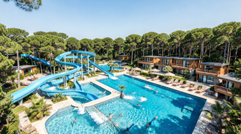 Evaluating Premium Outdoor Stays: A 5-day premium France camping package with water park access 2026
