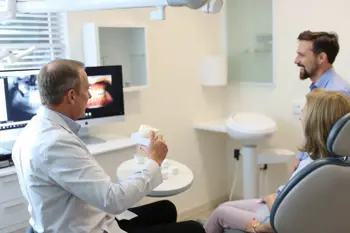 ISSS y implantes dentales: a qué beneficiarios tienen derecho en 2026