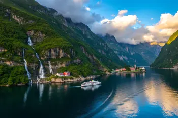 5-dagers fjordcruise-pakke i Geiranger med hotell og utflukter 2026: En komplett reiseguide