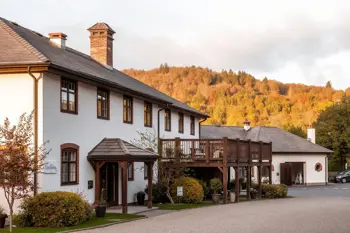 Wellness-Wochenende im Burgenland mit Thermeneintritt und Halbpension: Ein Leitfaden zur Erholungsplanung