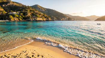 7-Tage-Reisepaket nach Mallorca mit Vollpension und Transport inklusive: Ein Analysebericht zur Marktstruktur