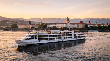 8 day river cruise from Vienna to Bucharest: Route, Timing, and Practical Realities