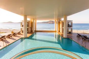 Budget-friendly all-inclusive Spain resorts for travelers: An Analysis of Market Offerings and Strategic Booking Considerations