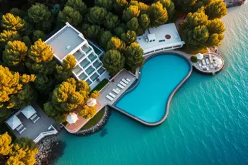 Yetişkinlere Özel Plaj Tatil Köyleri Özellikleri: Analiz ve Pazar Trendleri