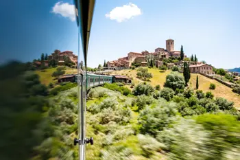 Viaggio di 6 giorni in Umbria con treno e hotel inclusi: una guida all'organizzazione logistica senza auto