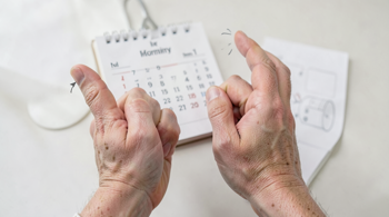 Early symptoms of Rheumatoid Arthritis you should know: Clinical signs and patterns explained