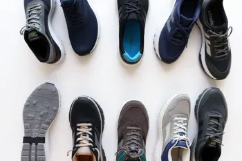 Best Walking Shoes on Sale: An Evidence-Based Consumer Guide to Market Pricing, Top Models, and What to Know Before Buying