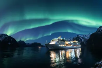 Nordlichter-Kreuzfahrt ab Kiel: 9 Tage Erlebnisreise: Ein umfassender Bericht über nautische Routen, meteorologische Bedingungen und das Polarlicht-Versprechen in Nordeuropa