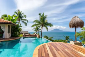 Alojamiento en la costa en La Ceiba con acceso a muelle privado y piscina privada: Análisis de opciones y logística