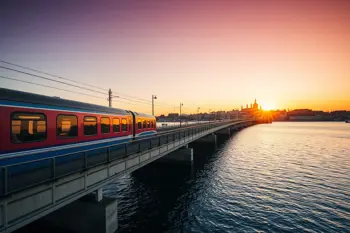 Weekendresa till Köpenhamn med tåg och hotell inkluderat 2026: Dieđalaš Geahčastat Mátkeválljejeddjiide