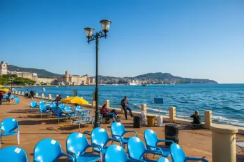 Week-end à Nice avec petit-déjeuner : lieux incontournables et activités : Un guide analytique des points d'intérêt