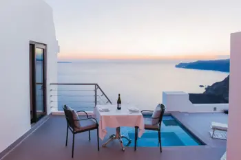 5-night luxury Santorini getaway in 2026 met fine dining en suite upgrades inbegrepen: een journalistieke analyse van planning, inhoud en risico’s