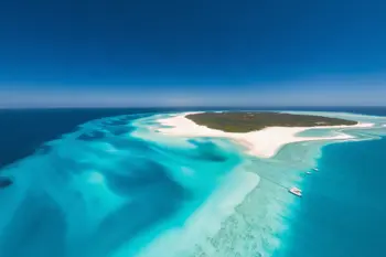 7 nights Whitsundays luxury hotel package with boat hire: A Comprehensive Guide to Coastal Planning