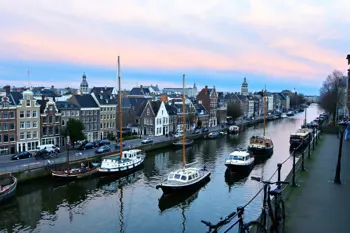 3-dagars weekendresa till Amsterdam med flyg och hotell inkluderat: En komplett guide till prislägen och planering