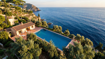 Privat feriebolig på Sicilien med pool og havudsigt: En faktabaseret guide til lejemarkedet