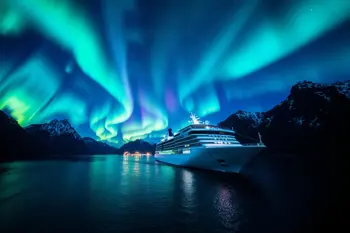 Northern Lights Cruise from Southampton: 7 Night Adventure Experience and Operational Analysis