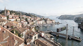 10-day Portugal tour with flight included: A consumer guide to routes, costs, and travel conditions