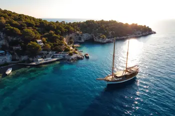 Yetişkinlere Özel Yaz Tatilleri - Rotalar: Kapsamlı Bir Destinasyon Analizi