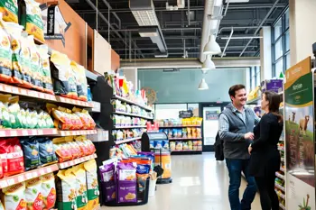 Affordable pet supplies near me: A comprehensive guide to local and national resource identification