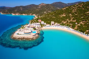 7denní all-inclusive cestovní balíček do Řecka s lety včetně 2026: Průvodce trhem a klíčové informace pro cestovatele