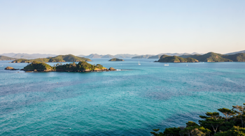 Relaxing 5-day getaway to the Bay of Islands with hotel and breakfast included in 2026: A Regional Travel Guide