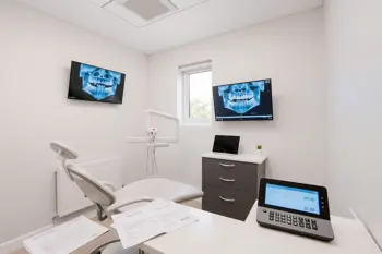 How to get affordable full mouth implants with payment plans in United Kingdom
