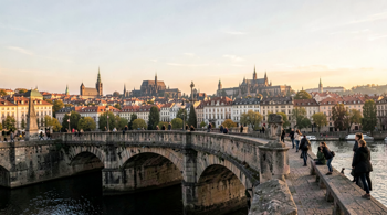 4-dňový výlet do Prahy s hotelom a raňajkami: praktický redakčný prehľad možností a programu