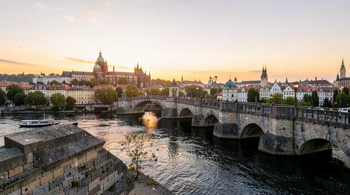 10-daagse all-inclusieve rondreis door Centraal-Europa inclusief bezienswaardigheden en transfers: Een diepgaande analyse van reisschema's, logistiek en historische locaties