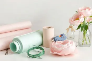 Trin-for-trin-guide til papirblomster derhjemme: En analytisk gennemgang af teknikker og materialer