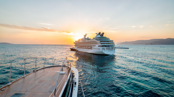 Croisière solo Méditerranée formule romantique : Analyse des tendances et réalités du voyage en mer