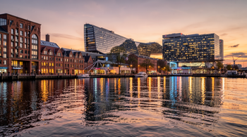 5-tägige Reise nach Hamburg mit Hotel und Frühstück inklusive: Eine analytische Betrachtung der Reiseplanung